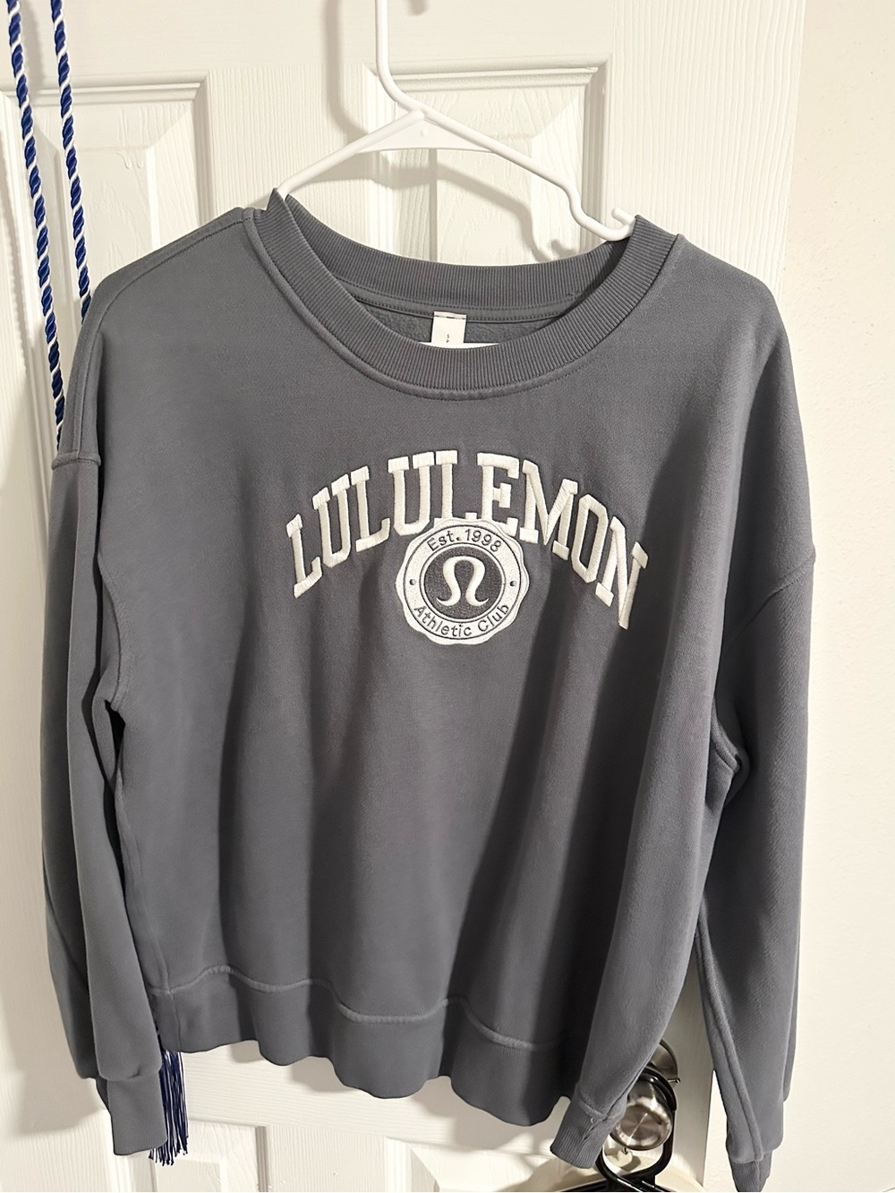lululemon sweater